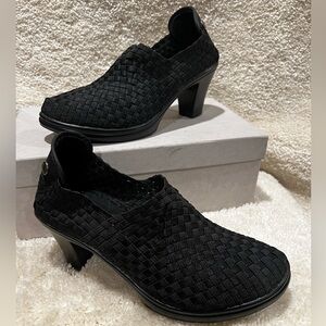Bernie Mev Womens Slip On Chesca Woven Textile Pumps Size 7 US 37 EU Black